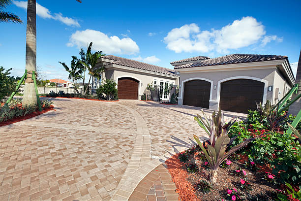 Reasons to Select Us for Your Driveway Paving Requirements in Oak Hills Place, LA